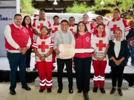 Entrega Salomón Jara 21 ambulancias de traslado para fortalecer la atención médica en Oaxaca (+Video)