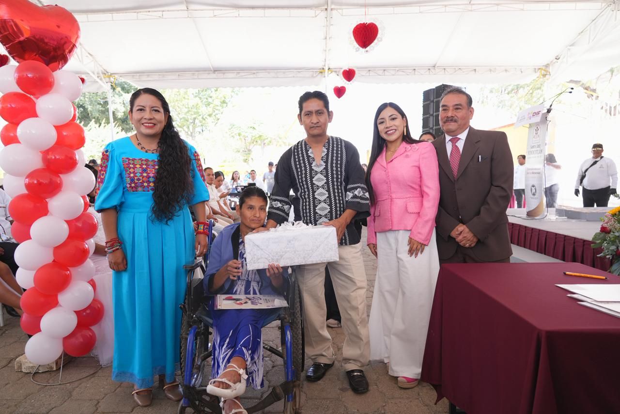 Se dan el «sí» más de 100 parejas en las Bodas Colectivas 2026 en Xoxocotlán