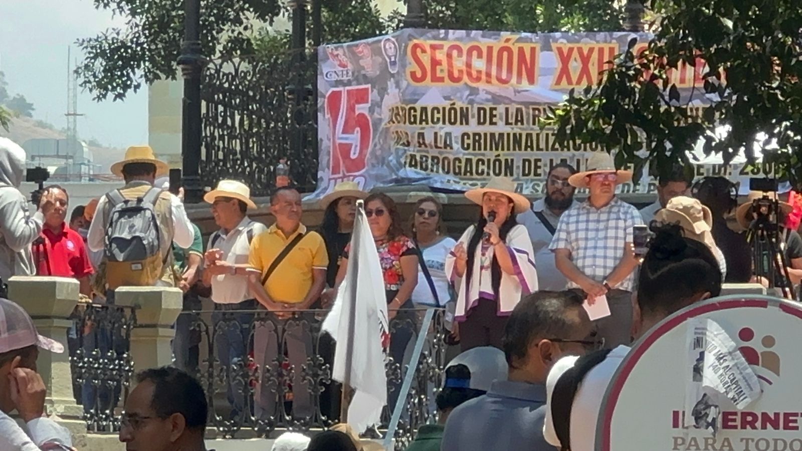 Rechaza Sección 22 incremento del 9% anunciado por el gobierno federal