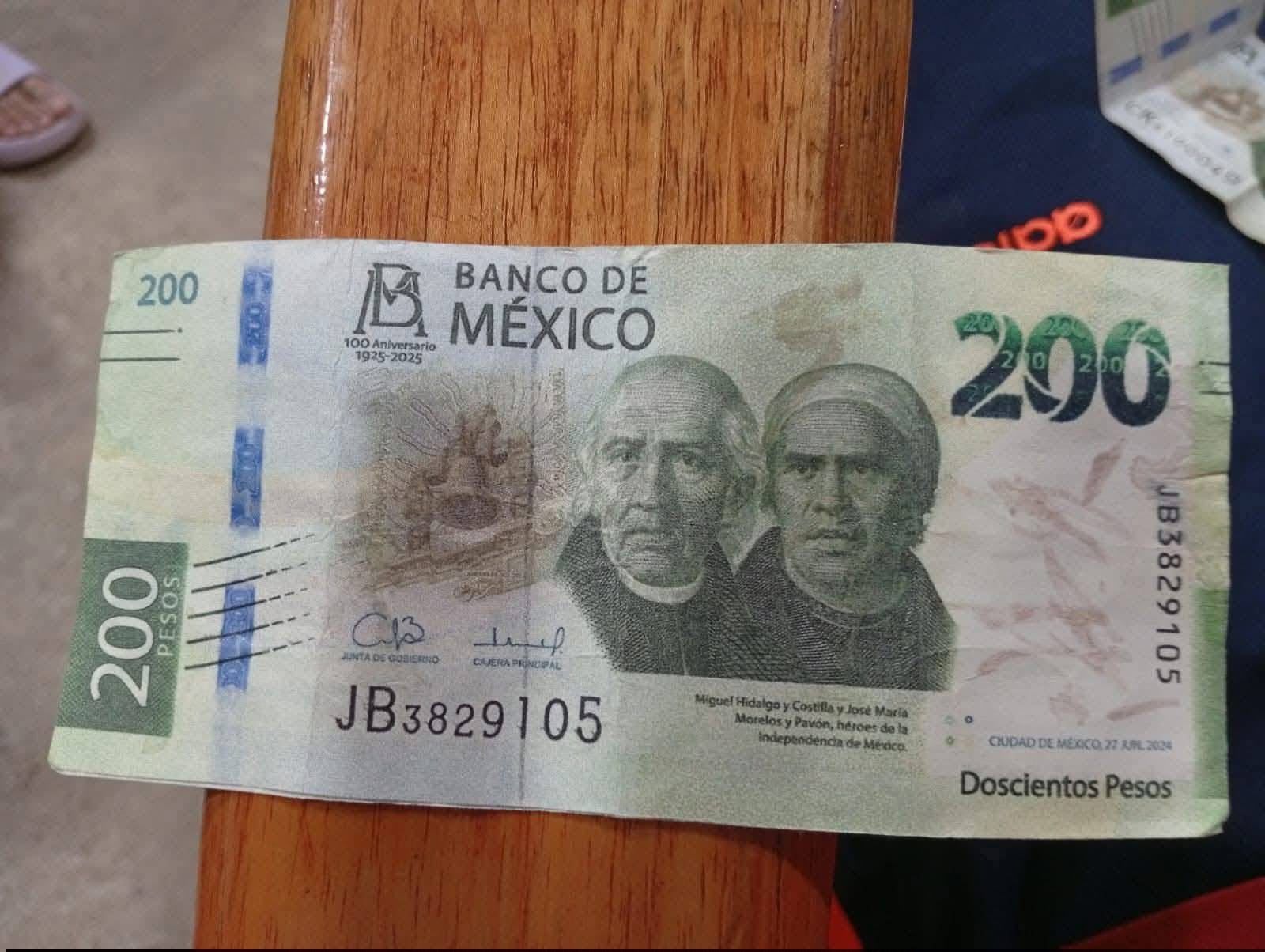 En Salina Cruz detectan uso de billetes falsos; piden investigar.