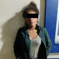 Policía Municipal de Oaxaca de Juárez detiene a pareja por presunto robo de cable