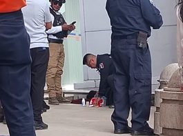 En presunto asalto atacan a hombre con arma blanca en la capital